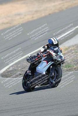 media/Feb-05-2023-Classic Track Day (Sun) [[c35aca4a42]]/Group 3/session 1 turn 9/